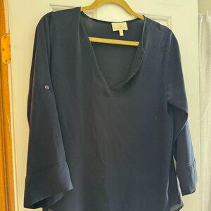 Top Women Small Blue Popover V-neck Roll Tab Sleeve Flowy Loose Fitting